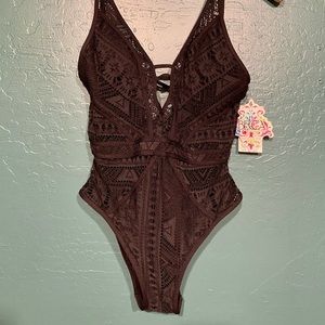 Becca Blk Crochet Swimsuit Size Medium